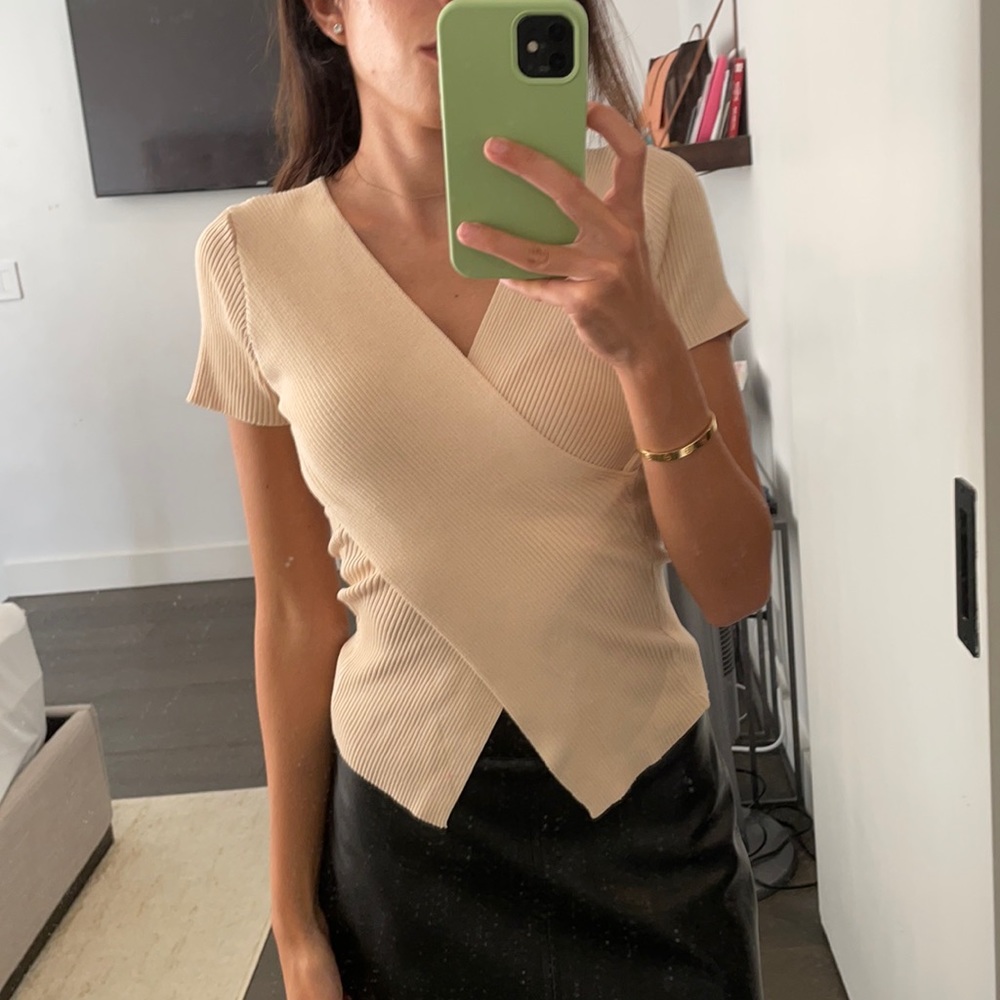 Knit XS cream criss cross top